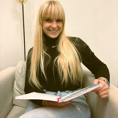 De Dekker, Tinneke Tinneke De Dekker